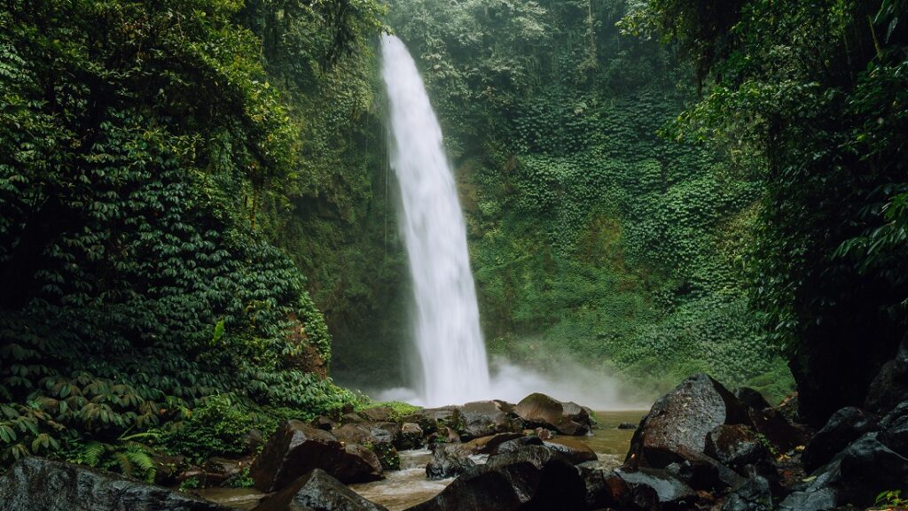 Amazing,Nungnung,Waterfall,,Bali,,Indonesia