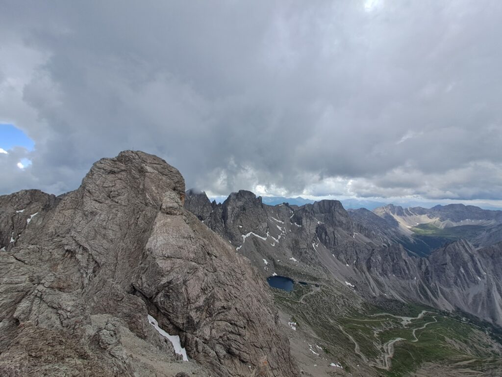 Lienzi-Dolomitok túrázás szervezetten csapattal via ferrata Panorama Klettersteig Karlsbader Hütte 3