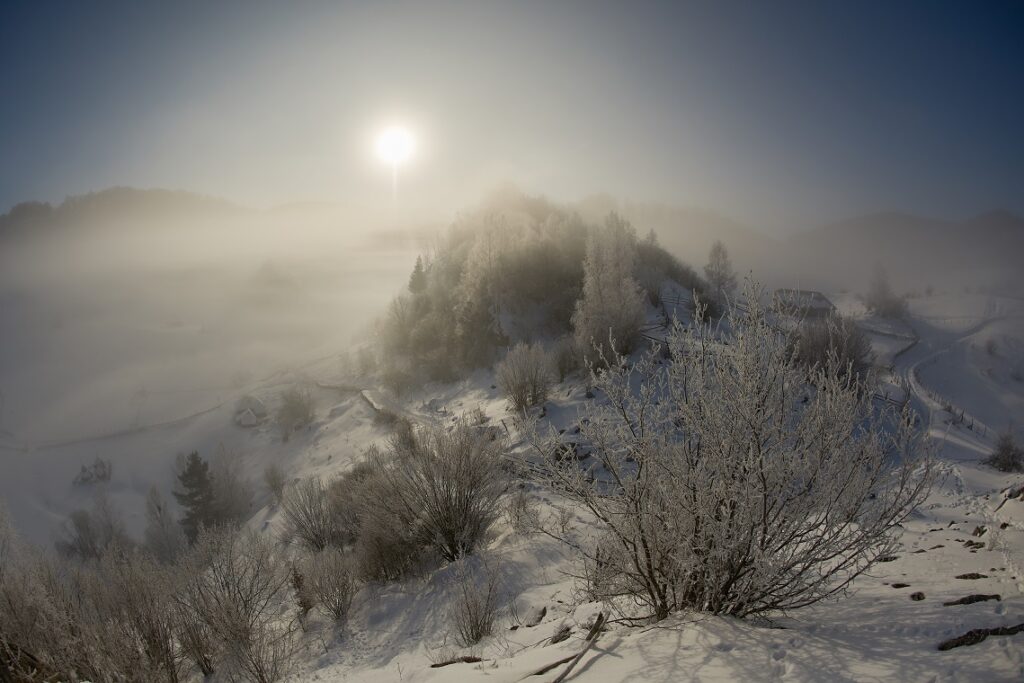 Beautiful,Winter,Mountain,Landscape,,Fundatura,Ponorului,,Hunedoara,County,,Romania,-