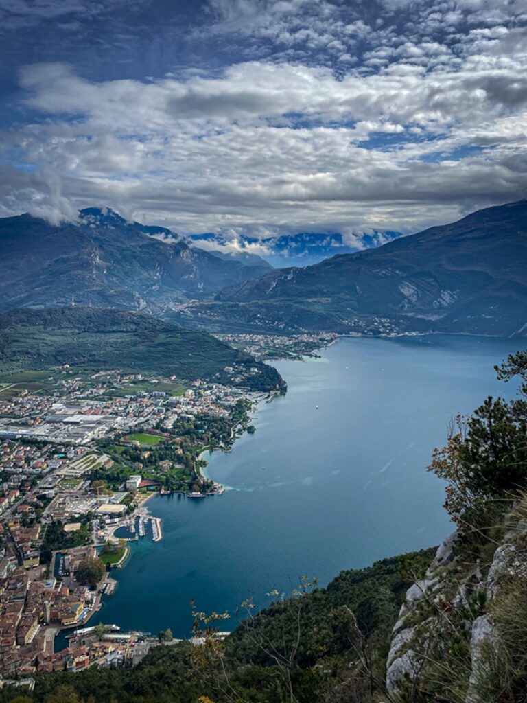 7 Garda-tó Cima-SAT VIA-FERRATA DELL AMICIZIA KLETTERSTEIG szervezett utazás kalandtúra szervezetten