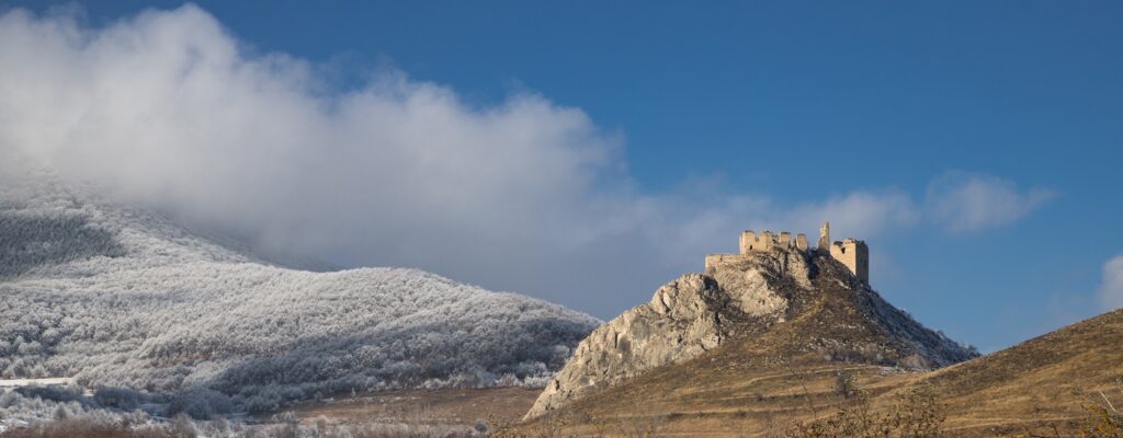 Castle,Ruins,In,Coltesti,Romania