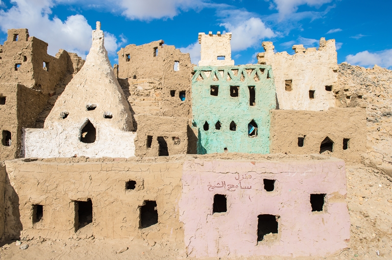 Clay,Model,Of,The,Town,Of,Bawiti,In,Bahariya,Oasis
