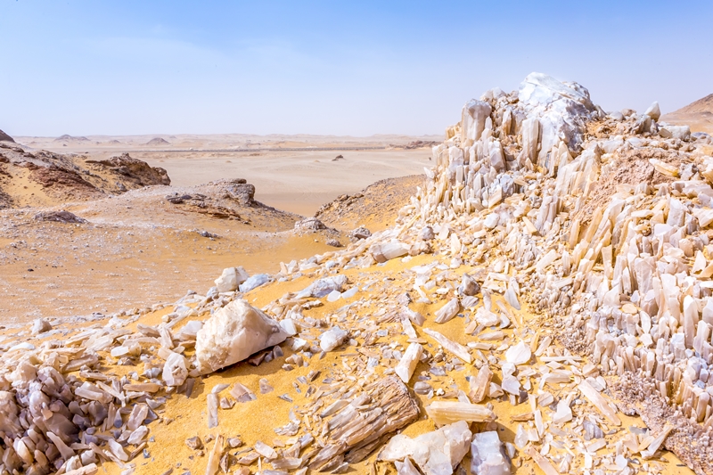 White,Desert,At,Farafra,In,The,Sahara,Of,Egypt.,Africa.