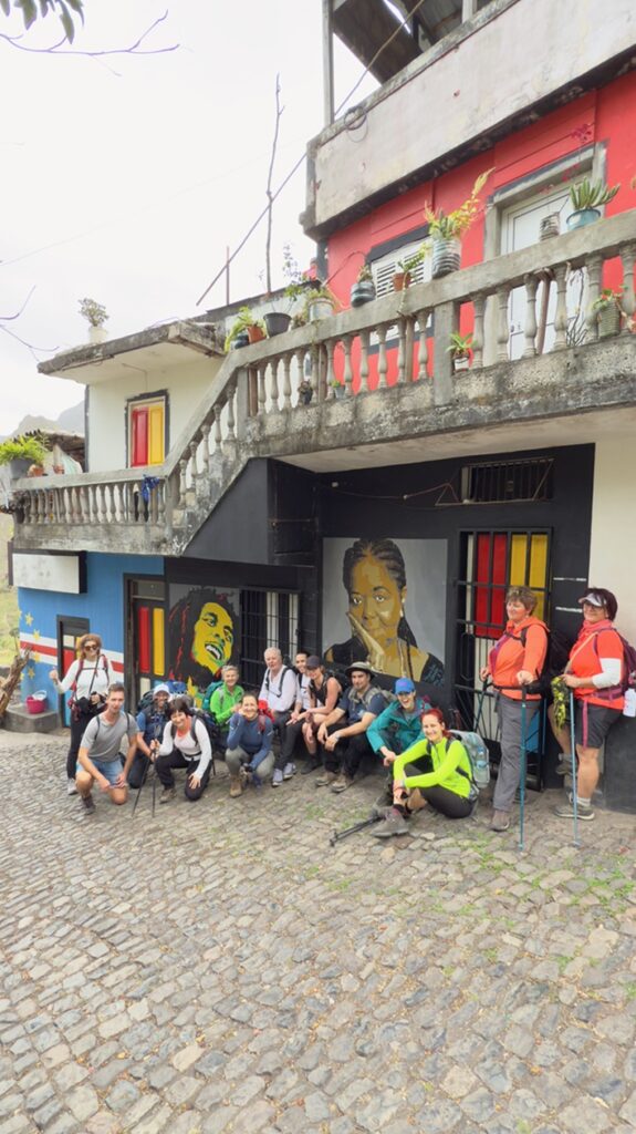 Zold-foki-szigetek_Santo-Antao_Paul-volgy_Cova_tura_09