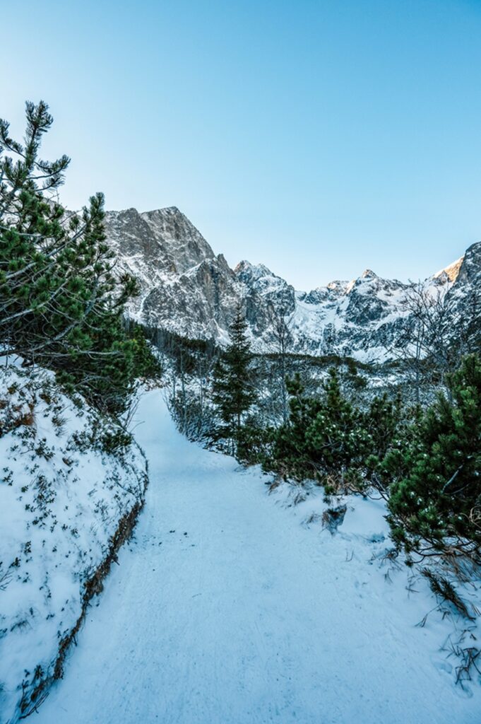 Hike,On,The,Green,Lake,In,The,High,Tatras,In